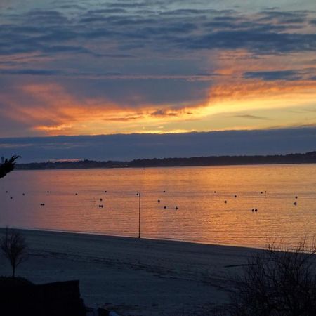 Appartement Arcachon Perreire Premiere Ligne Les Pieds Dans L Eau Vue Magnifique Sur Le Bassin Luaran gambar