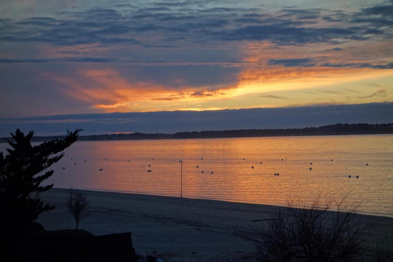 Appartement Arcachon Perreire Premiere Ligne Les Pieds Dans L Eau Vue Magnifique Sur Le Bassin Luaran gambar